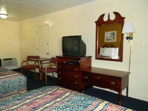 Fairfax Motel image 7